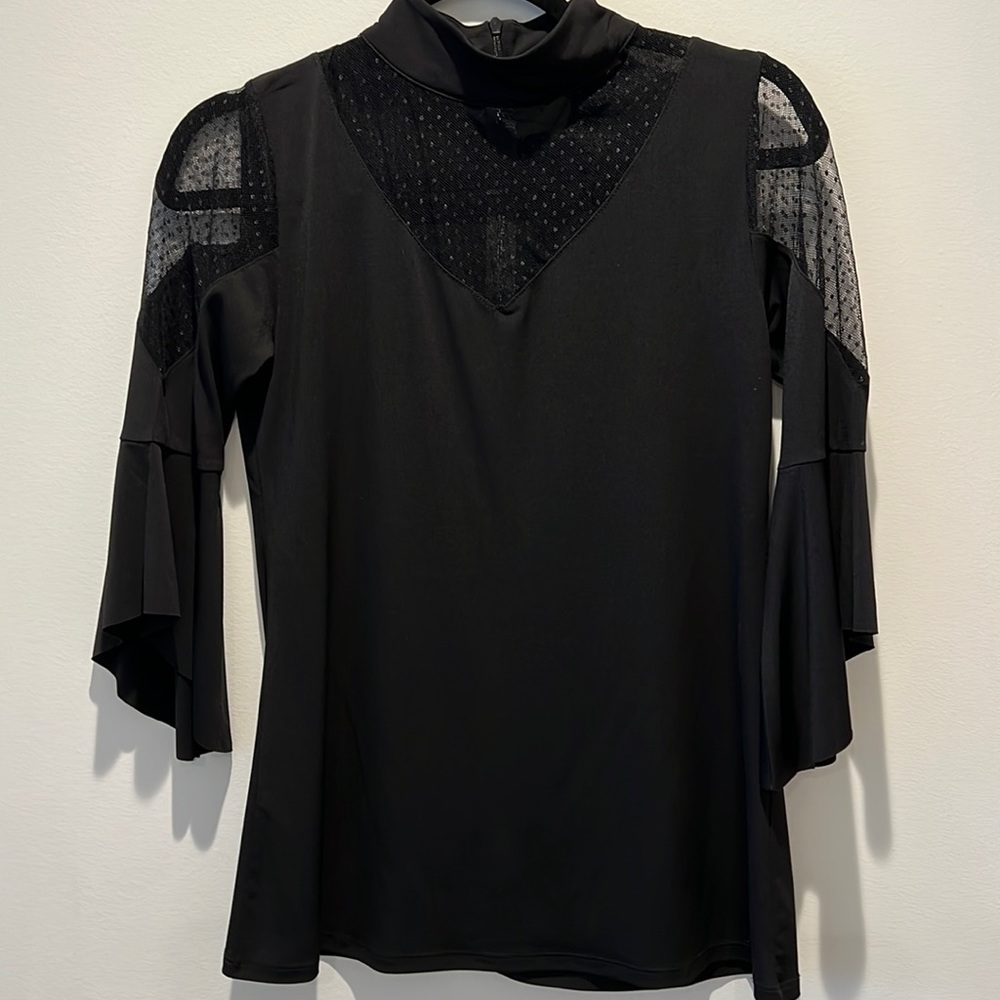 Belldini cold shoulder blouse